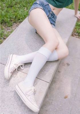 美女張開腿視頻網站免費_愛奇藝VIP神馬影院手機在線