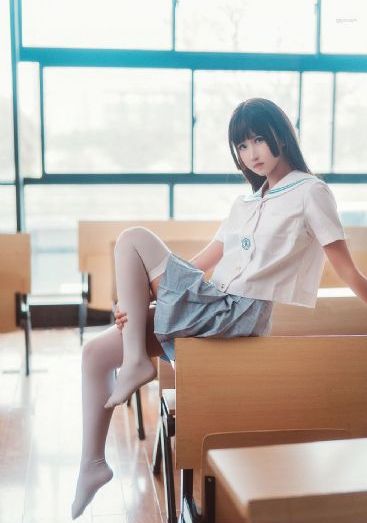 電腦壁紙歐美小清新_藍(lán)光電影在線觀看