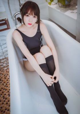 歐美黃色電影中文版午夜福利_藍(lán)光免費(fèi)高清觀看
